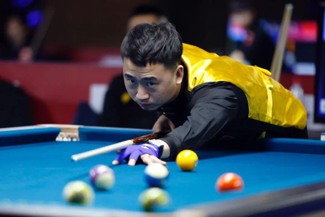 充满期待的 充满期待的